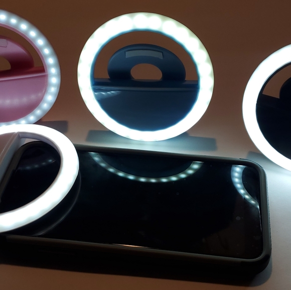 Selfie Ring Light - Picture 2 of 8